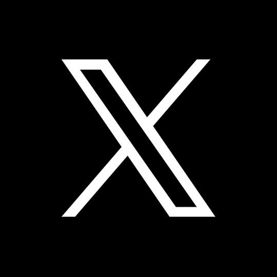 X x.com/NarcissistX10